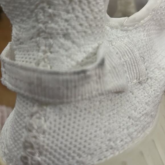 ADIDAS YEEZY BOOST 350 SNEAKERS SIZE 8 1/2‎ - Picture 9 of 10